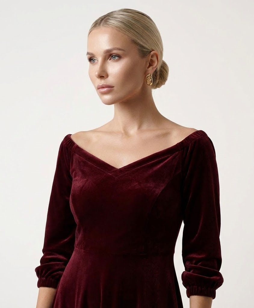 Tumši sarkana samta midi kleita