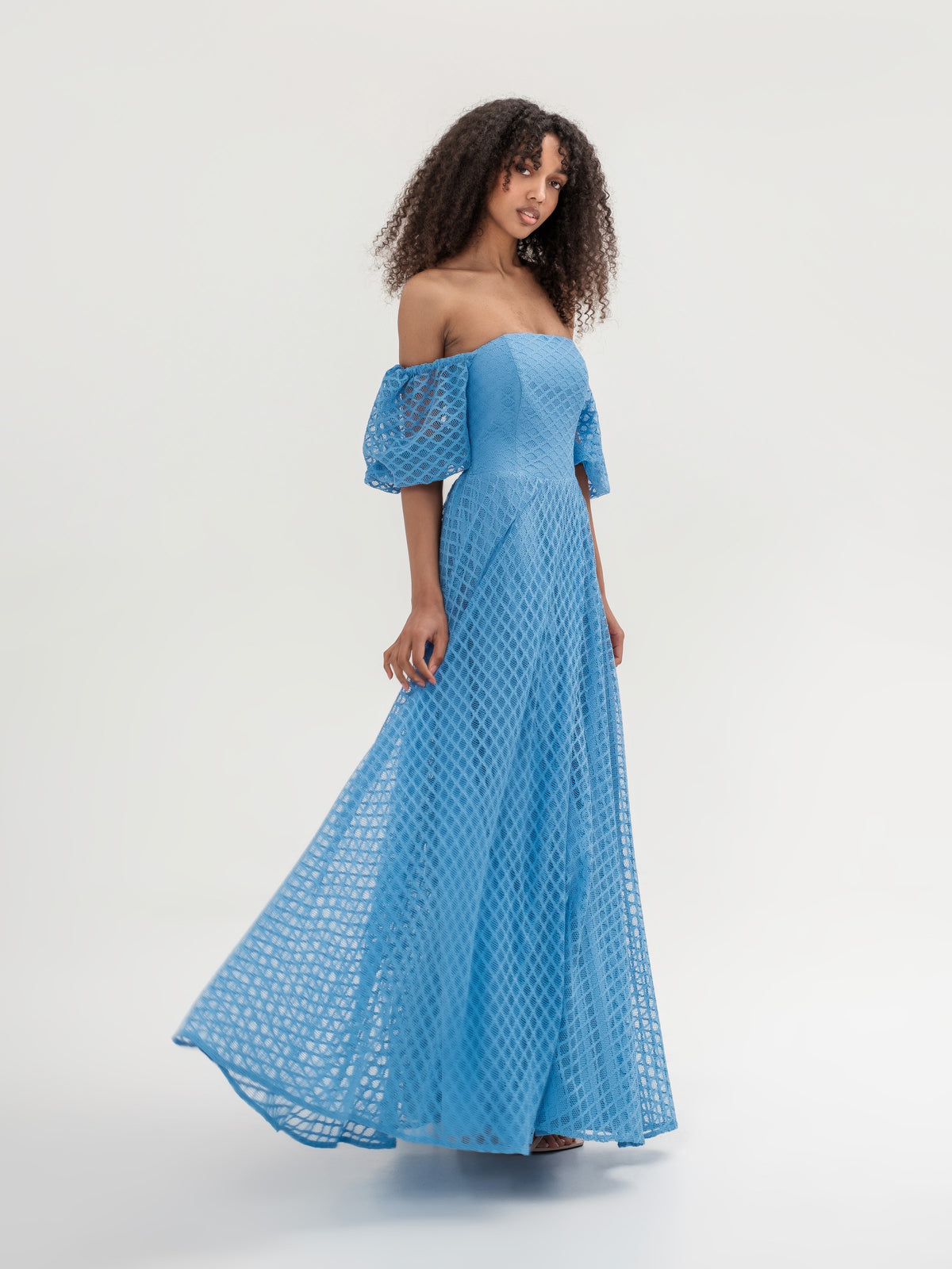 Long checkered lace dress with corset and mini off-shoulder sleeves light blue