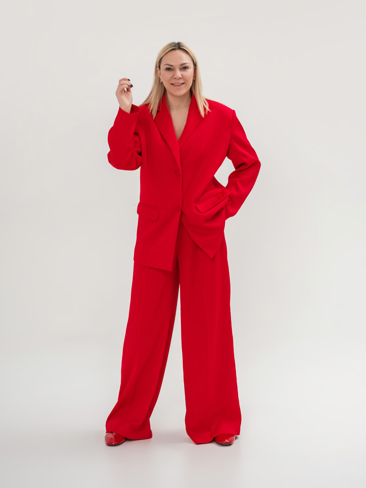 Red oversized jacket vest and trousers/ 3-piece suit