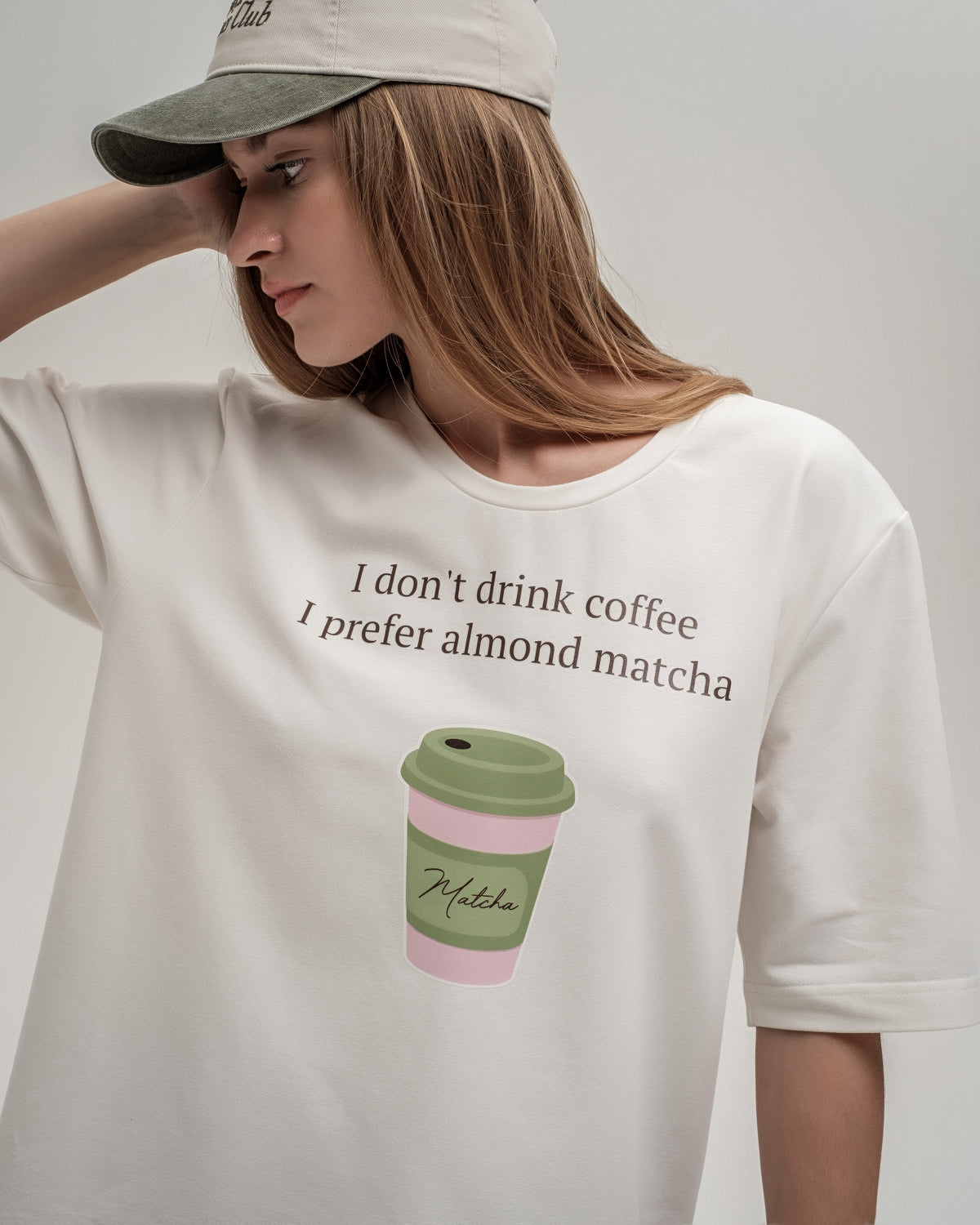 T-Shirt with print "MATCHA"