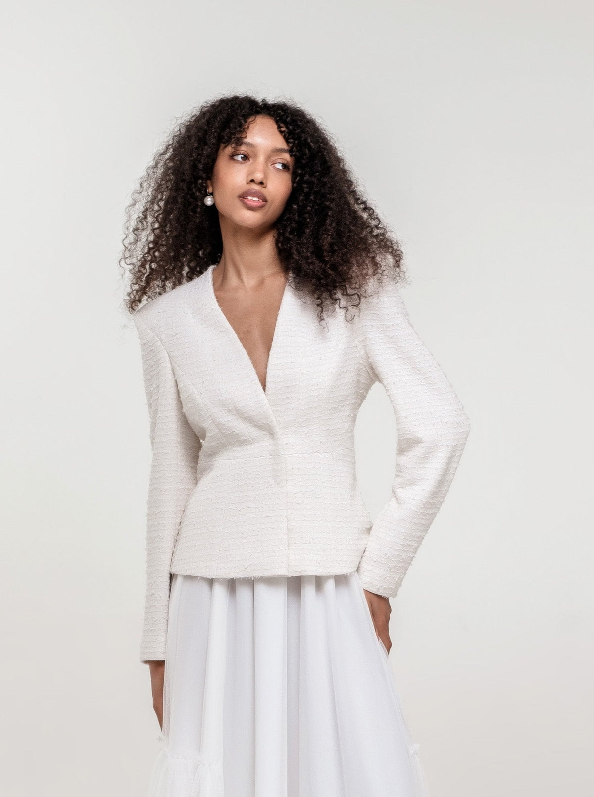 White fitted blazer long