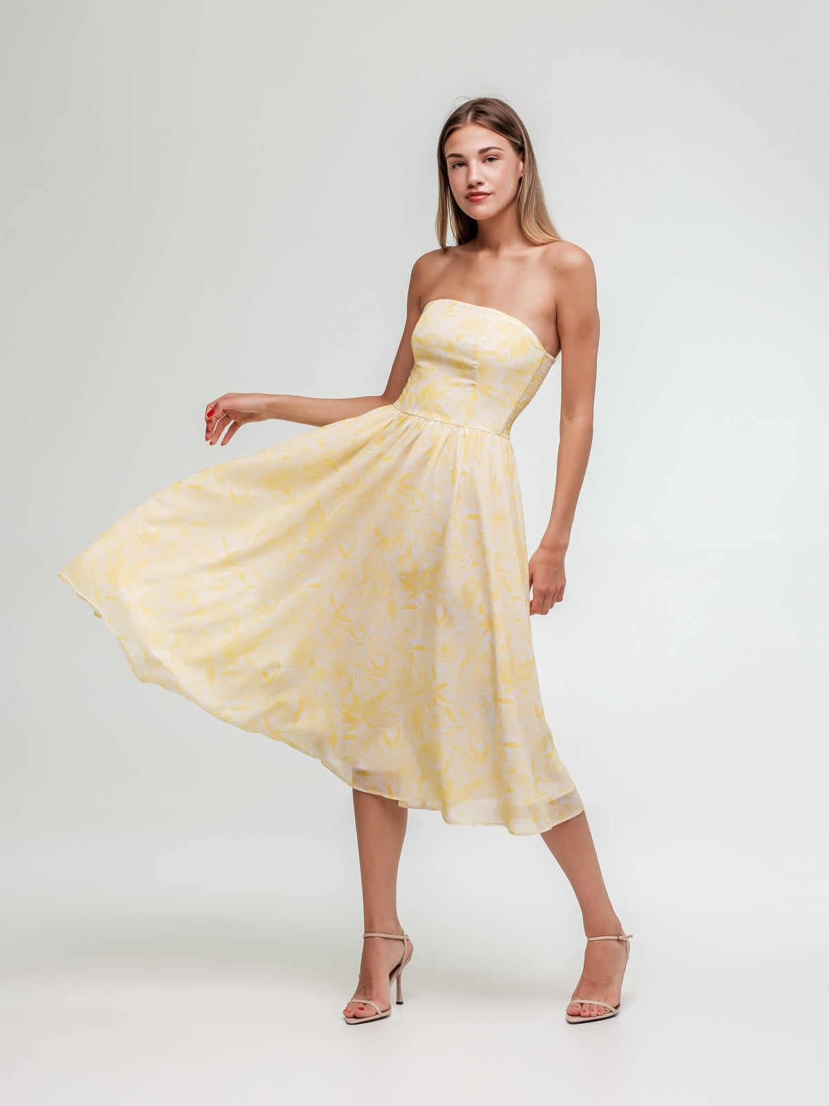 Midi corset dress with delicate pattern