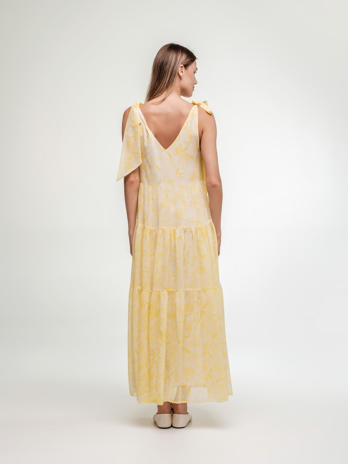 Long dress with combined ruffle