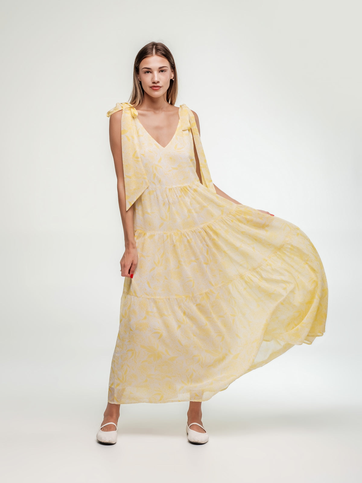 Long dress with combined ruffle