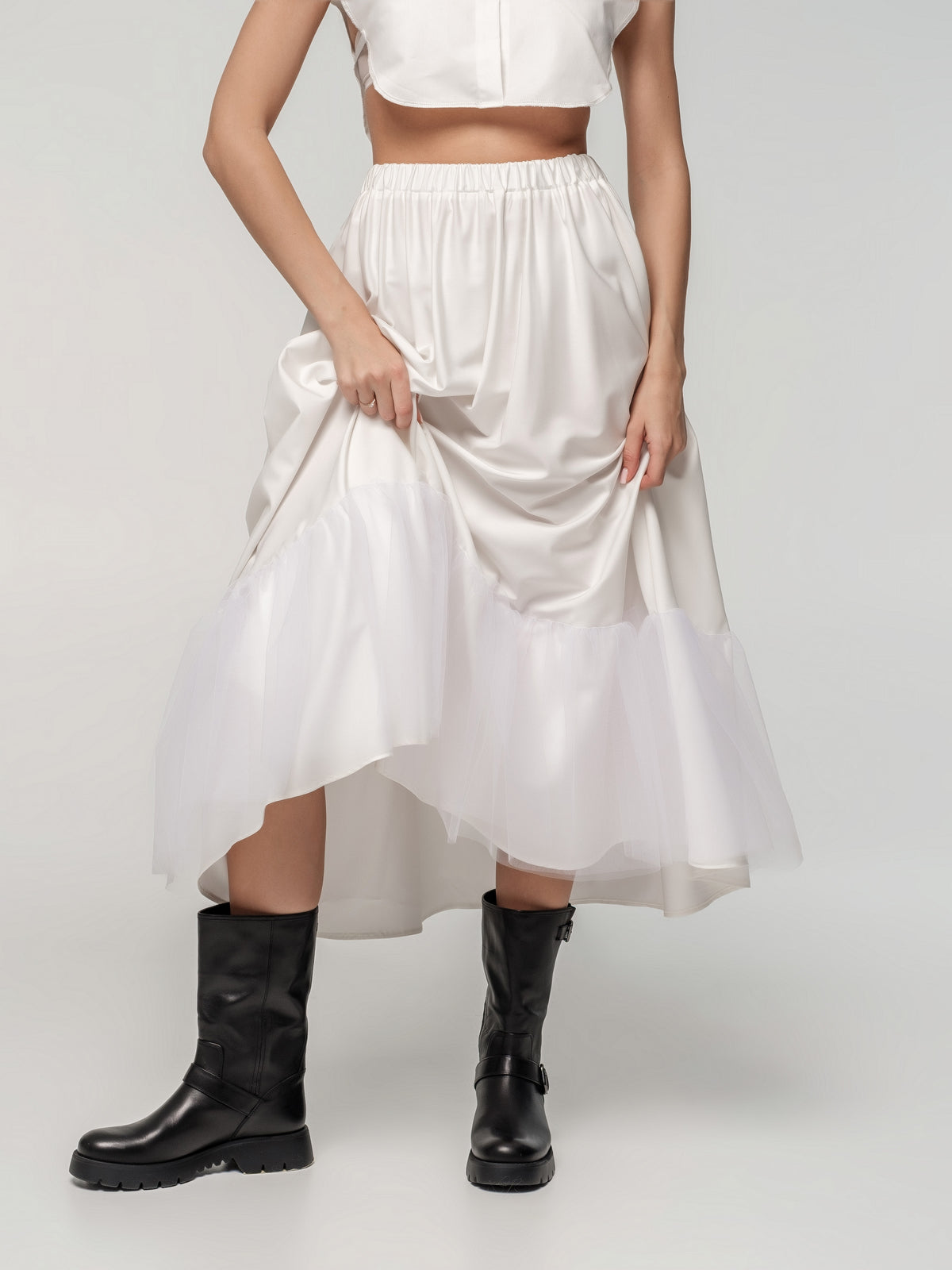 White underskirt with tulle